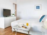 Deluxe Double room with balcony and with partial sea view