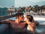 Island Suite with Sea View and Private Outdoor Hot Tub
