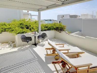 Iria Beach Art - 191