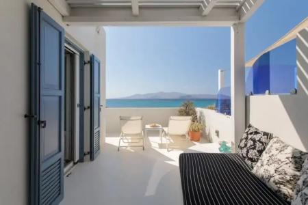 Iria Beach Art - 175