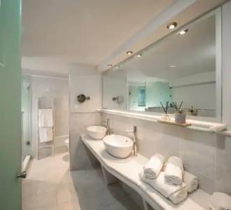 Iria Beach Art - 147