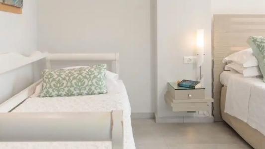 Iria Beach Art - 128