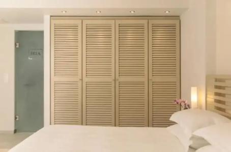 Iria Beach Art - 154