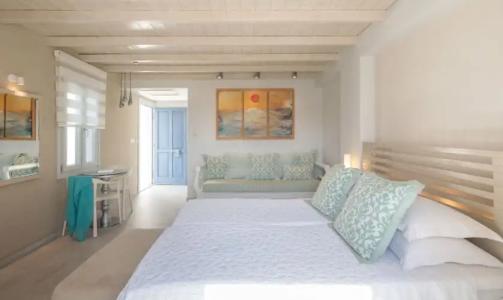 Iria Beach Art - 127