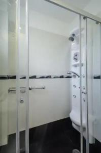 Aeolis Boutique - 178