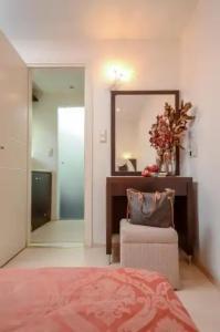 Aeolis Boutique - 179