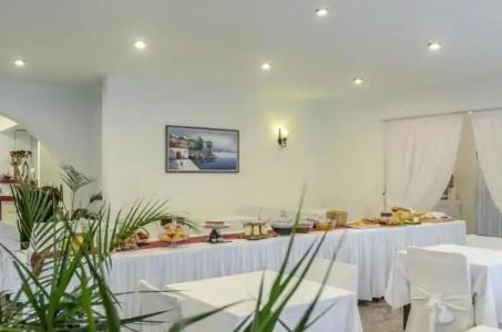 Aeolis Boutique - 33