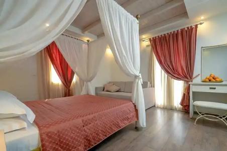 Aeolis Boutique - 137