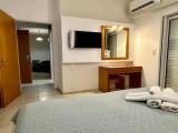 2 Bedrooms Standard Family room