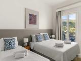 Superior Triple room with sea view