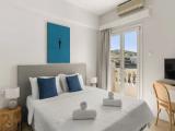 Suite with balcony