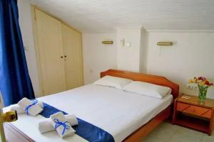 King A, Argostoli