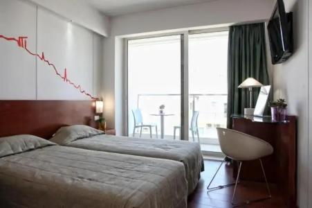Dorian Inn - Sure Collection by Best Western - 68