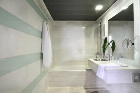 Dorian Inn - Sure Collection by Best Western - 8