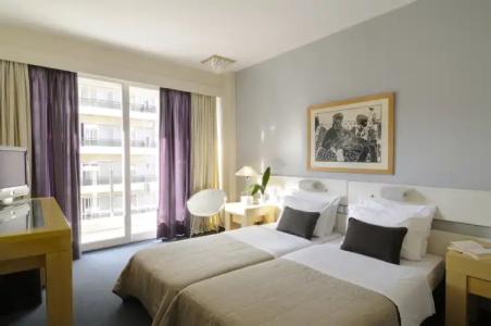 Dorian Inn - Sure Collection by Best Western - 5
