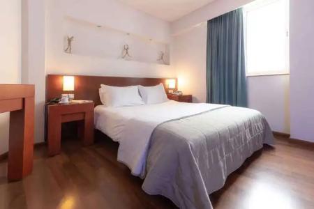 Dorian Inn - Sure Collection by Best Western - 78