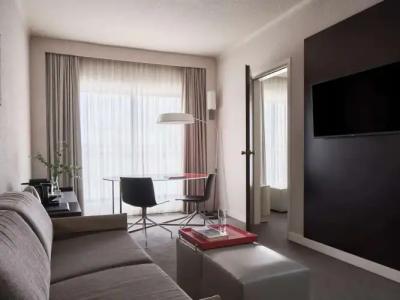 Novotel Athens - 72