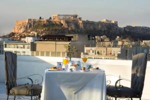 Titania Hotel, Athens