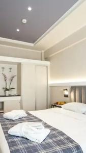 Athens Cypria - 112