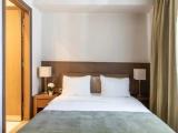 Interconnecting room