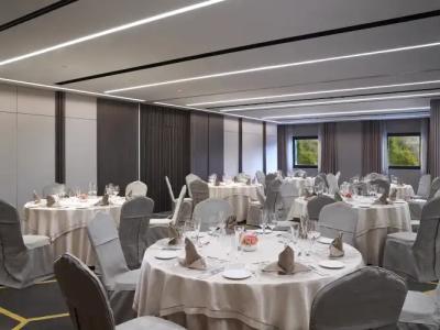 NJV Athens Plaza - 35