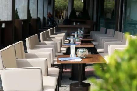 NJV Athens Plaza - 31