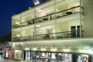Adrian Hotel, Athens