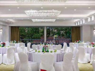 Radisson Blu Park Athens - 18