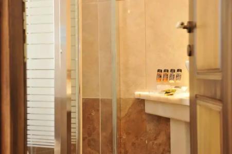 Acropolis Museum Boutique - 117