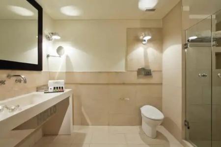 O&B Athens Boutique - 127