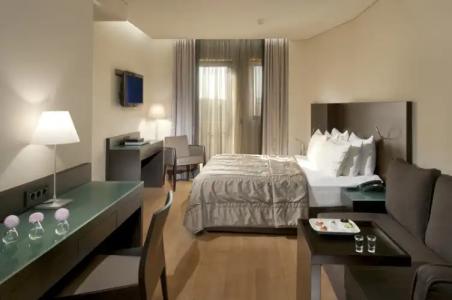 O&B Athens Boutique - 49