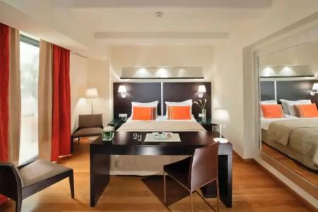 O&B Athens Boutique - 133