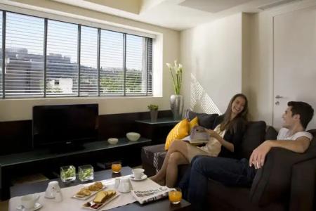 O&B Athens Boutique - 157