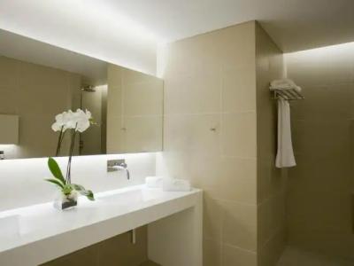 O&B Athens Boutique - 67