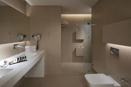 O&B Athens Boutique - 78