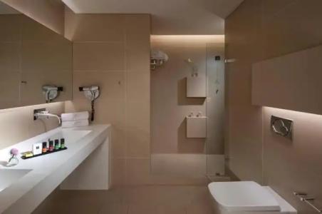 O&B Athens Boutique - 57