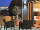 Suite with view