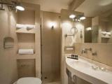 Standard Double room with city view