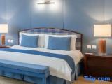 1 Bedroom Club Lounge Access Double Suite