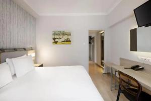Pan Hotel, Athens