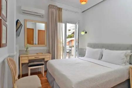 Acropolis Ami Boutique - 119
