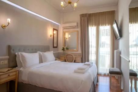 Acropolis Ami Boutique - 2