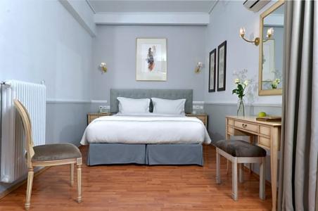Acropolis Ami Boutique - 112