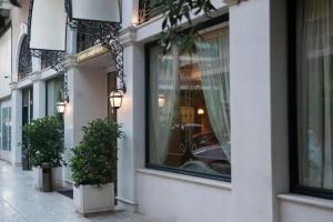 Athens Atrium Hotel & Jacuzzi Suites, Athens