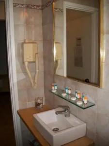 Minoa Athens - 31