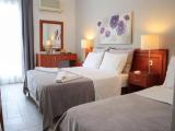 Standard Triple room with balcony