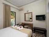 Standard room with garden view
