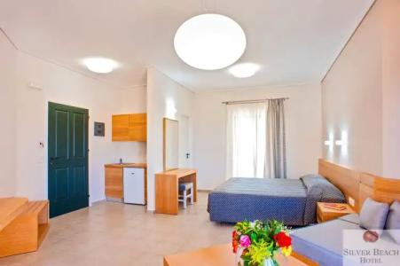 Silver Beach & Apartments - 51