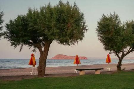 Silver Beach & Apartments - 19