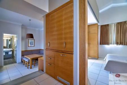 Silver Beach & Apartments - 151